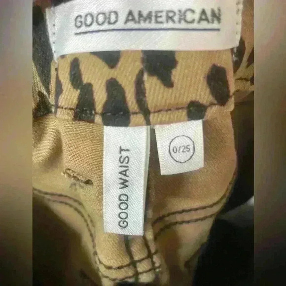 Good American Good Waist High Rise Skinny Leopard Jeans. Size 25 - Picture 7 of 9